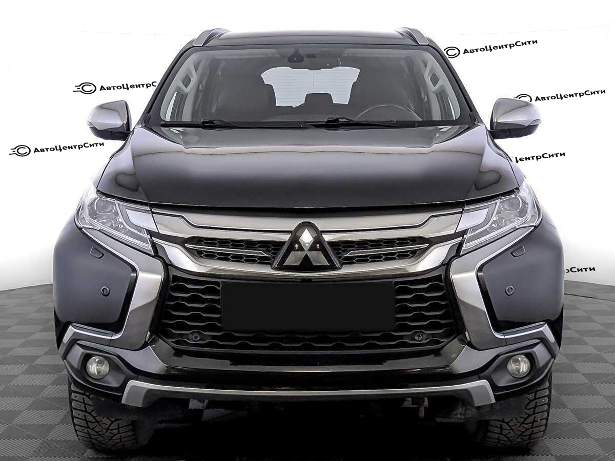 Mitsubishi Pajero Sport с пробегом — 2020 год. Фото: #1