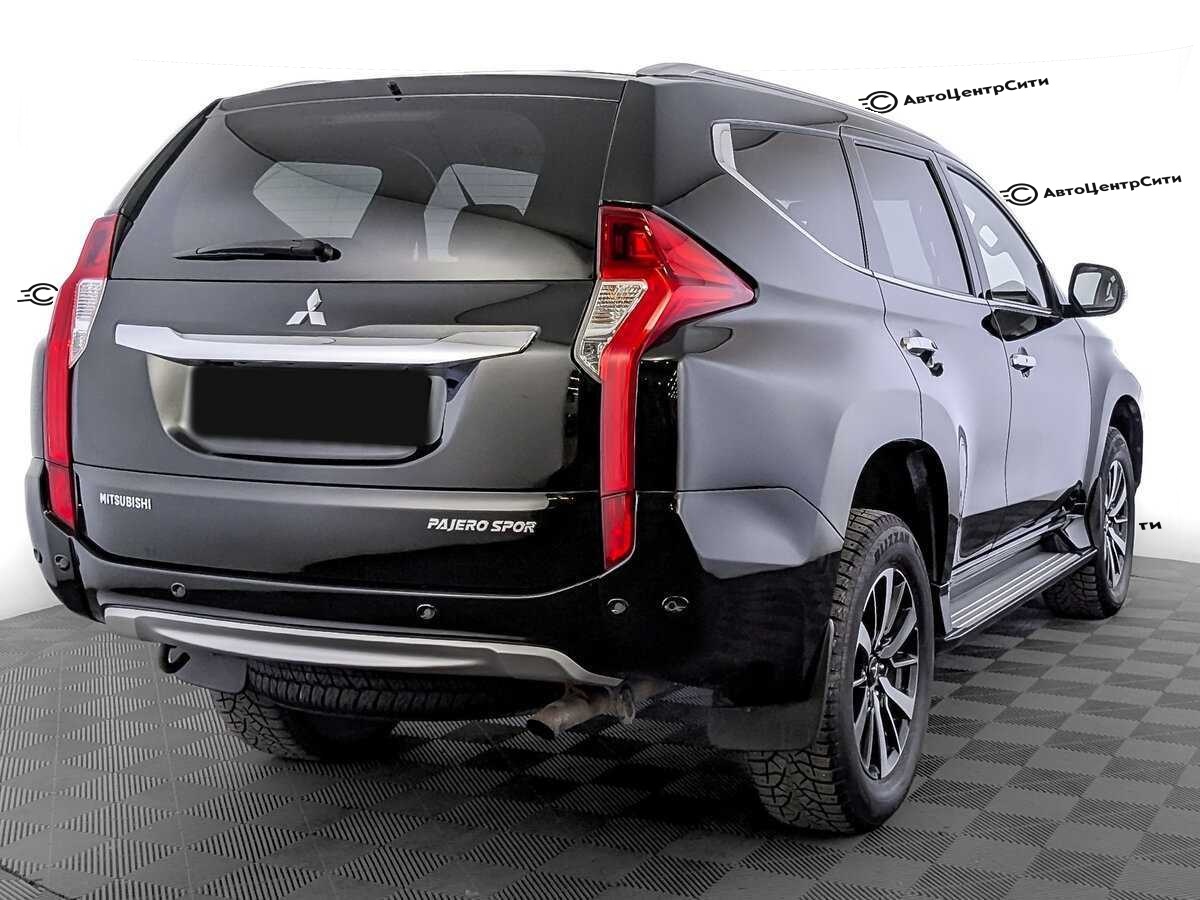 Mitsubishi Pajero Sport с пробегом — 2020 год. Фото: #4