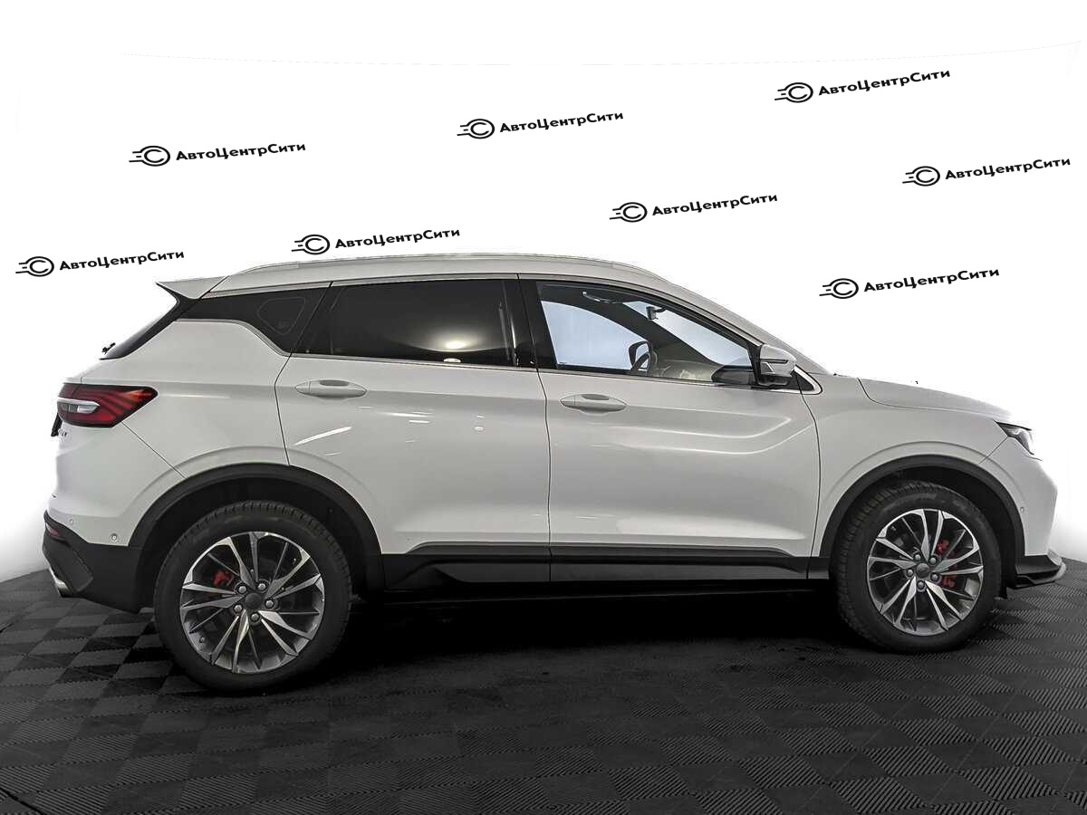 Geely Coolray с пробегом — 2022 год. Фото: #3