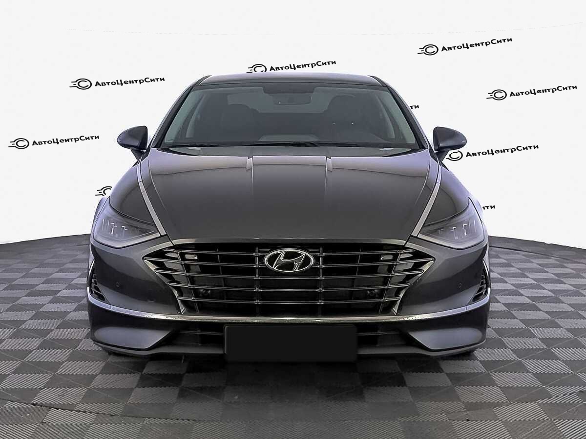 Hyundai Sonata с пробегом — 2022 год. Фото: #1
