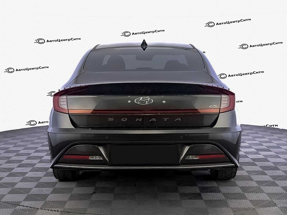 Hyundai Sonata с пробегом — 2022 год. Фото: #5