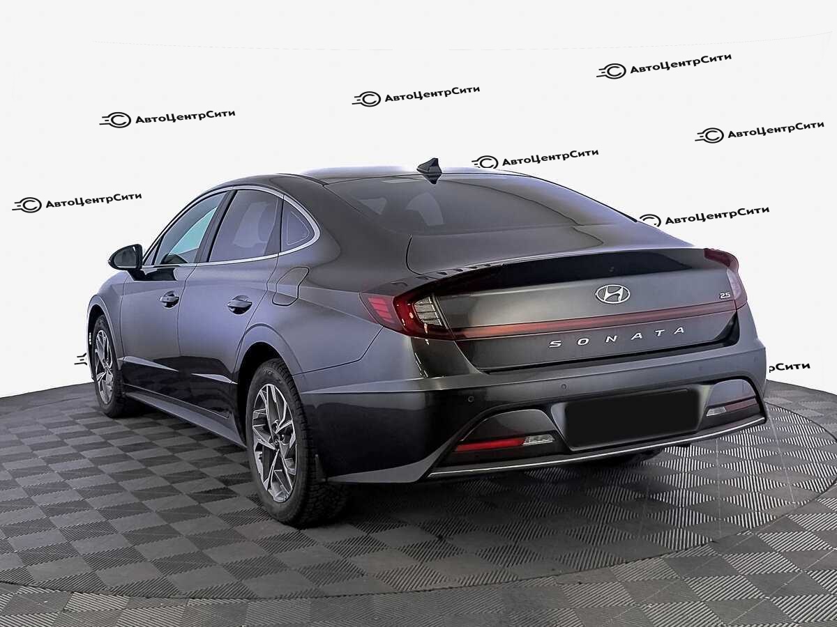 Hyundai Sonata с пробегом — 2022 год. Фото: #6