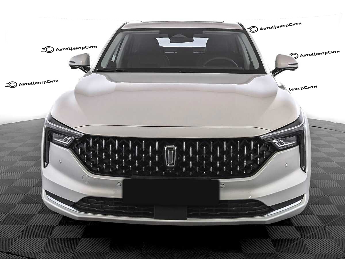 FAW Bestune B70 с пробегом — 2023 год. Фото: #1