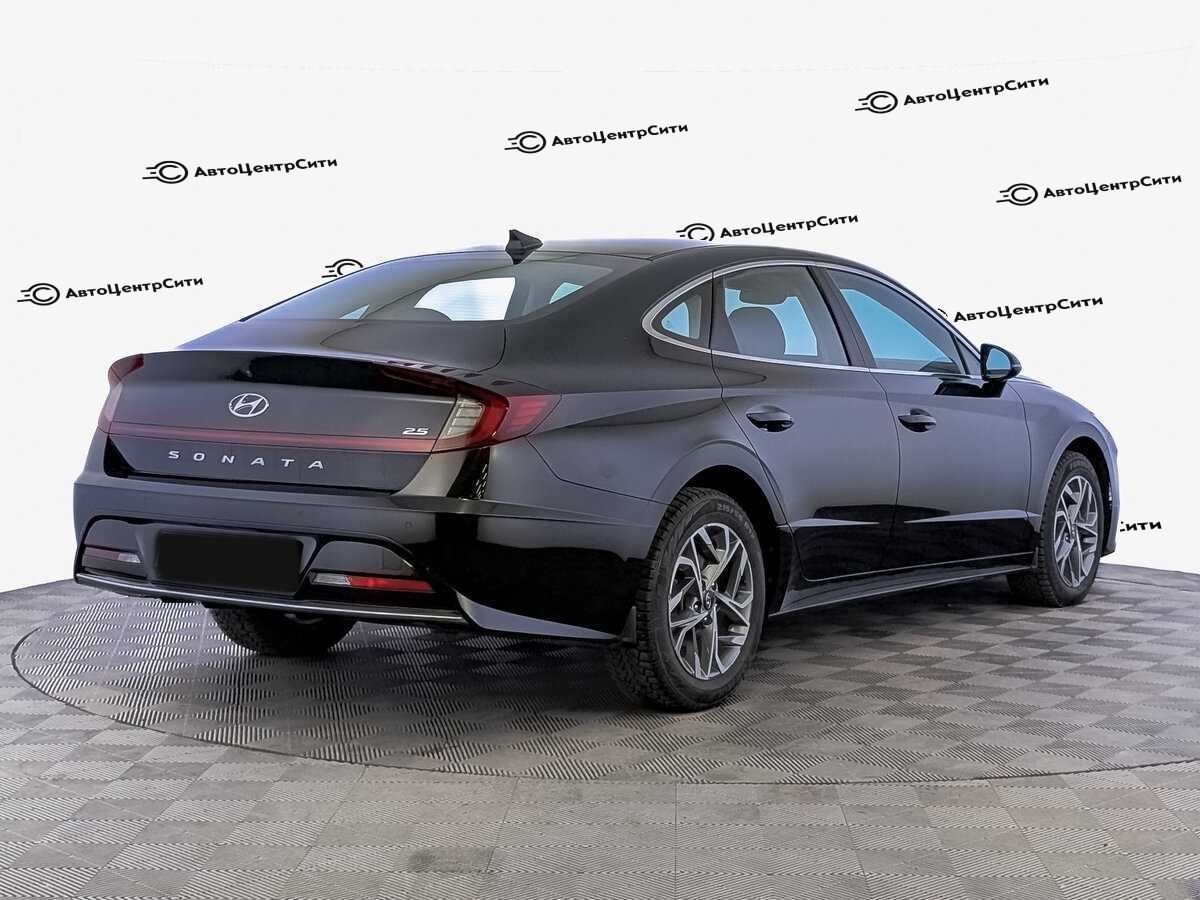 Hyundai Sonata с пробегом — 2021 год. Фото: #4