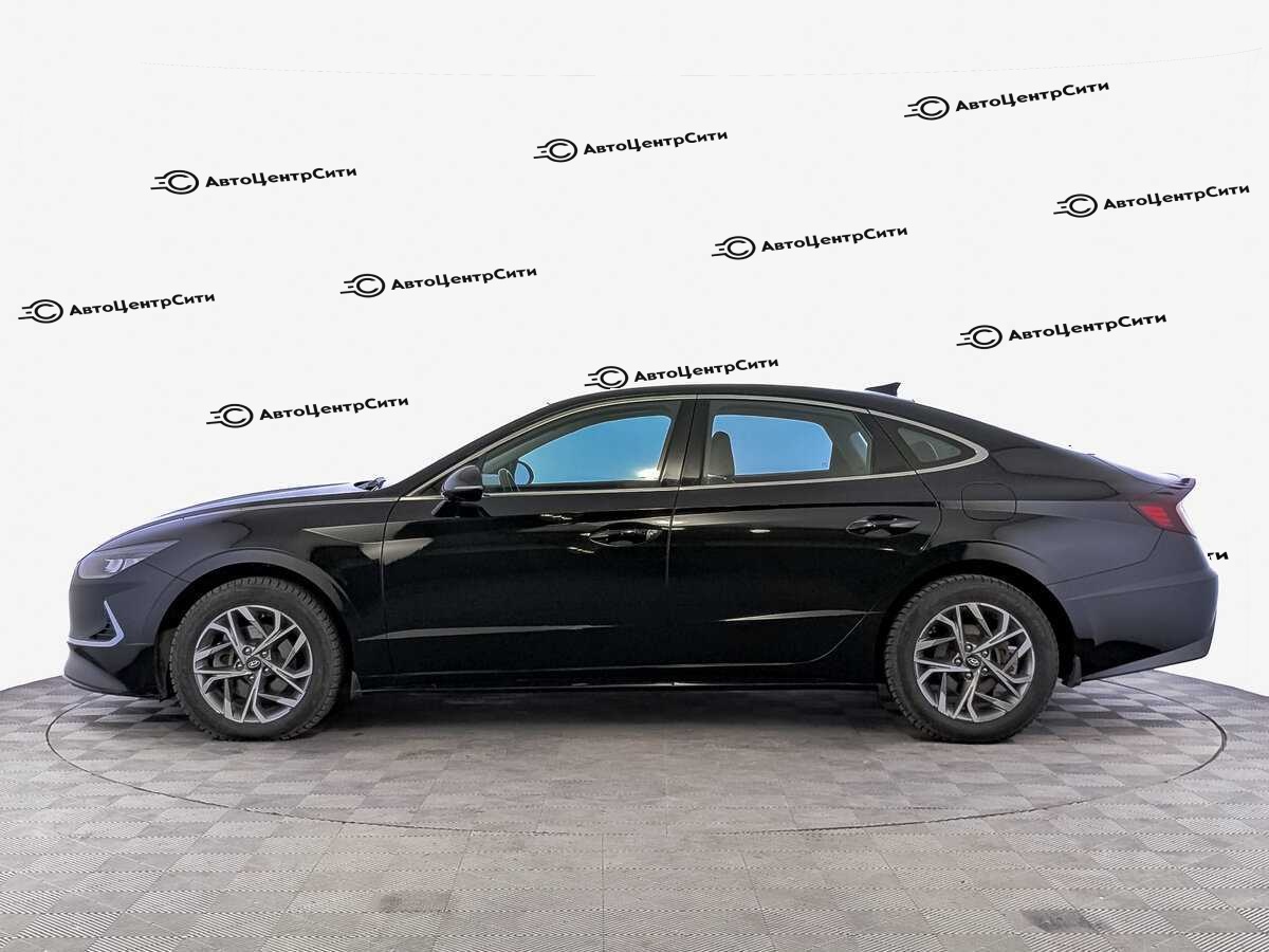 Hyundai Sonata с пробегом — 2021 год. Фото: #7