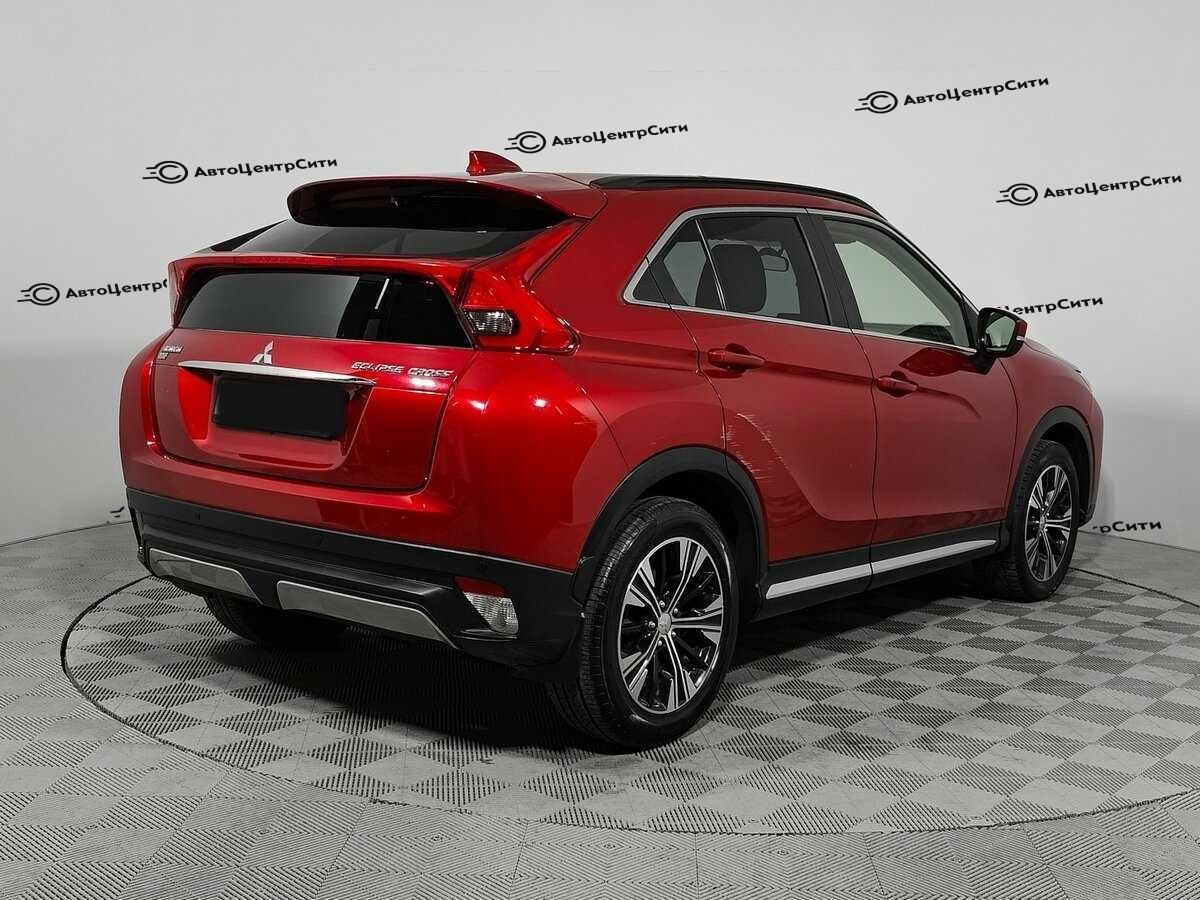 Mitsubishi Eclipse Cross с пробегом — 2018 год. Фото: #7
