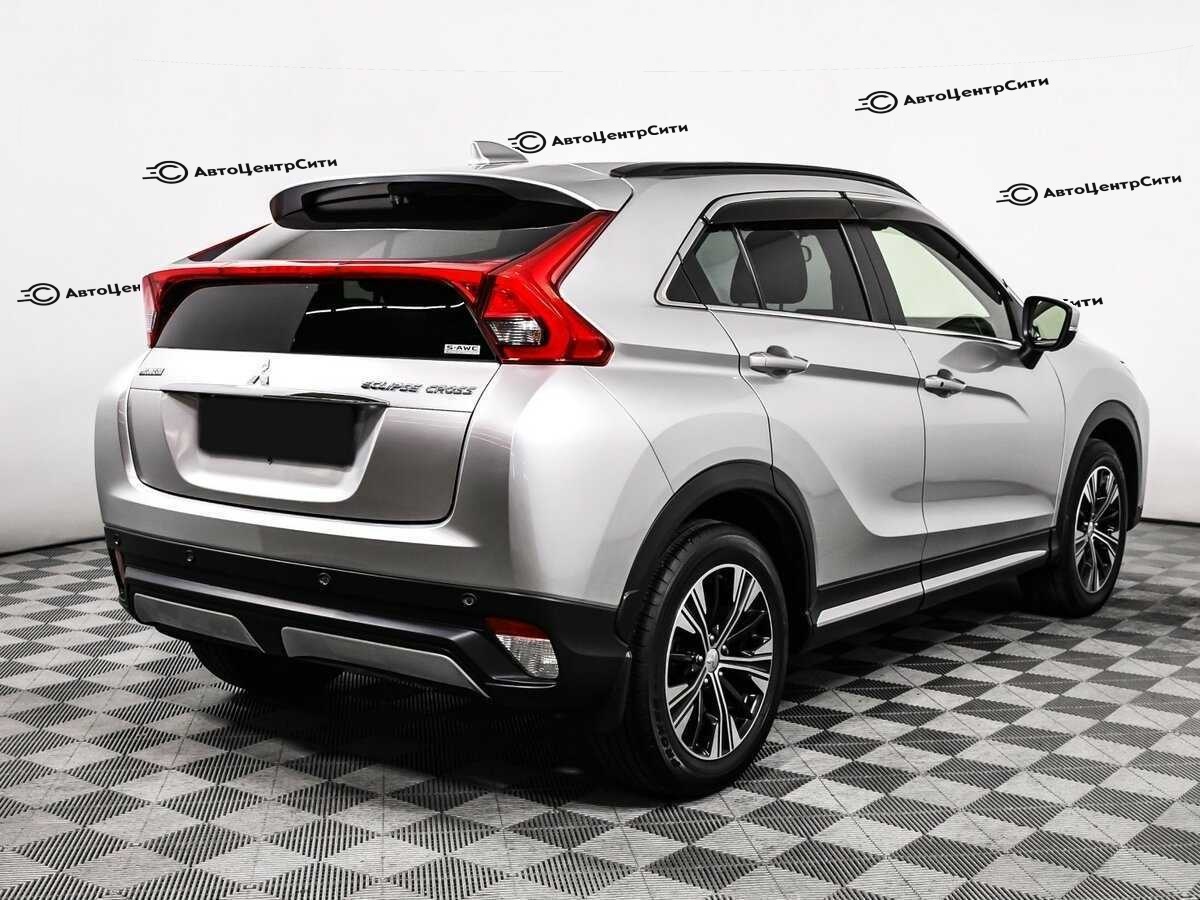 Mitsubishi Eclipse Cross с пробегом — 2018 год. Фото: #4