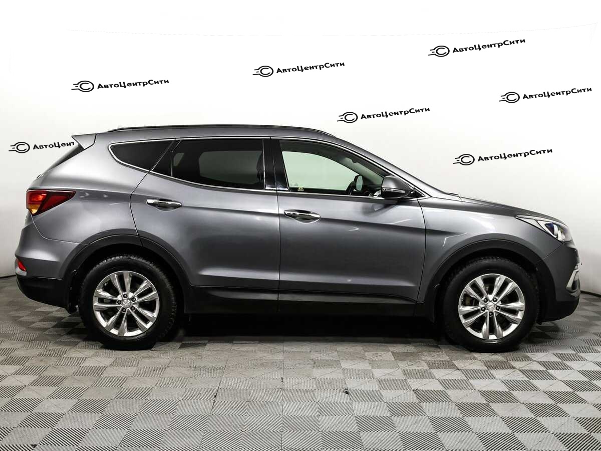 Hyundai Santa Fe с пробегом — 2018 год. Фото: #3