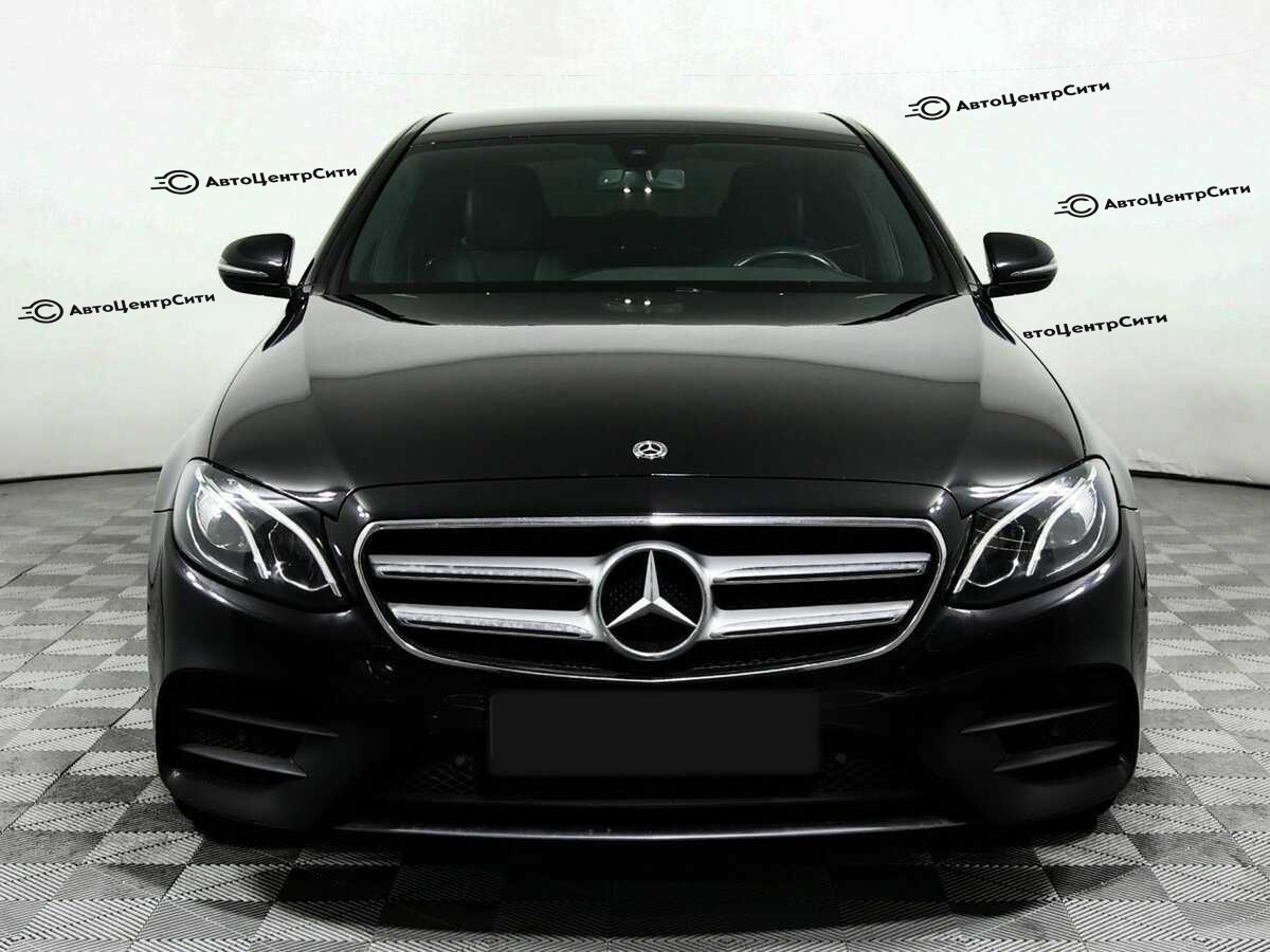 Mercedes-Benz E-Класс с пробегом — 2019 год. Фото: #1