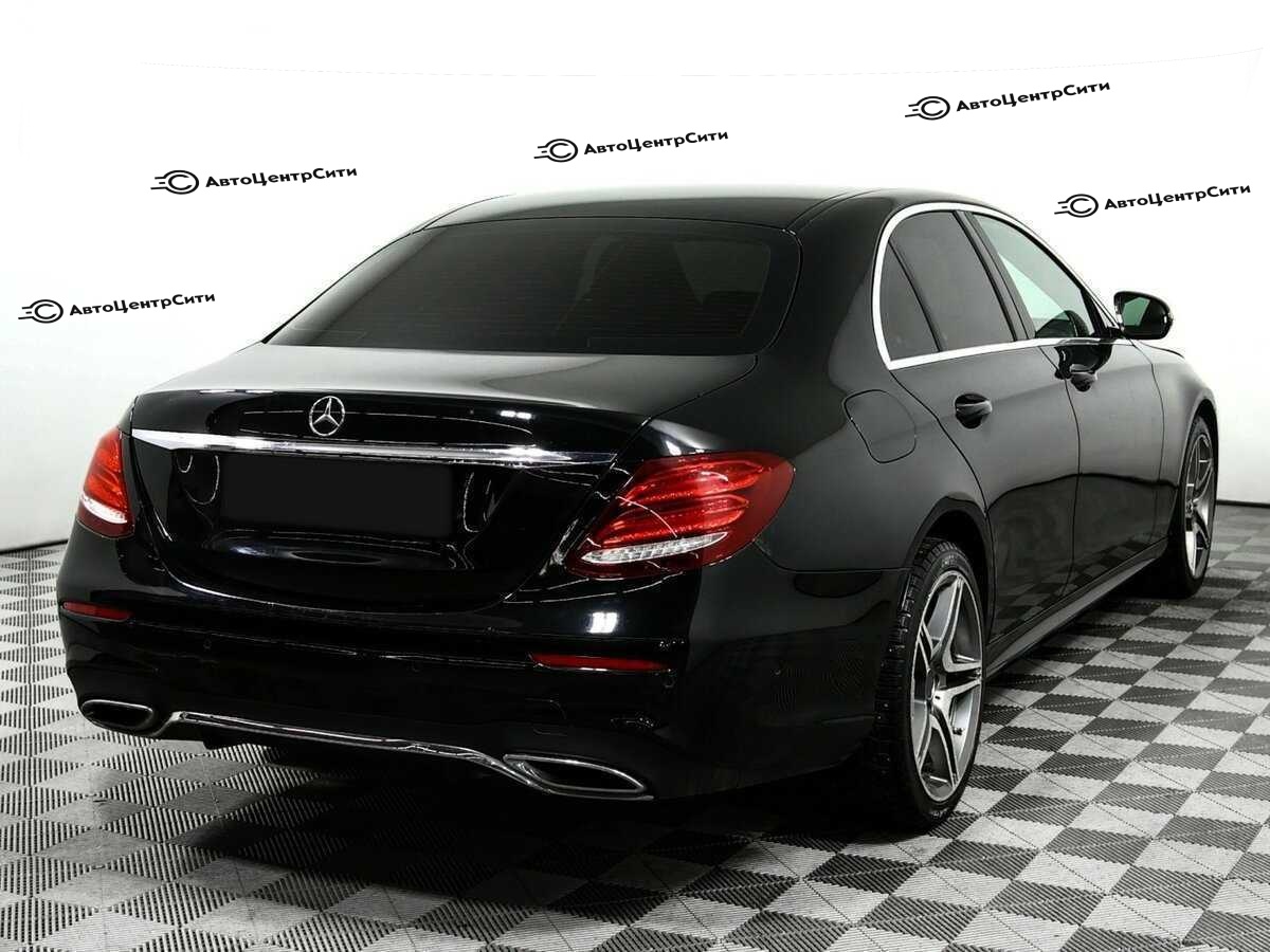 Mercedes-Benz E-Класс с пробегом — 2019 год. Фото: #3