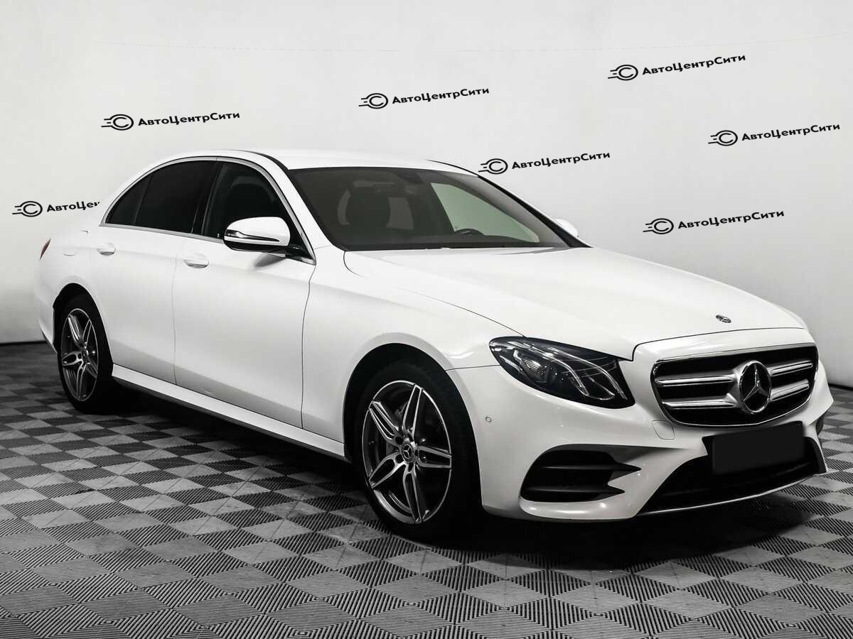 Mercedes-Benz E-Класс с пробегом — 2018 год. Фото: #2