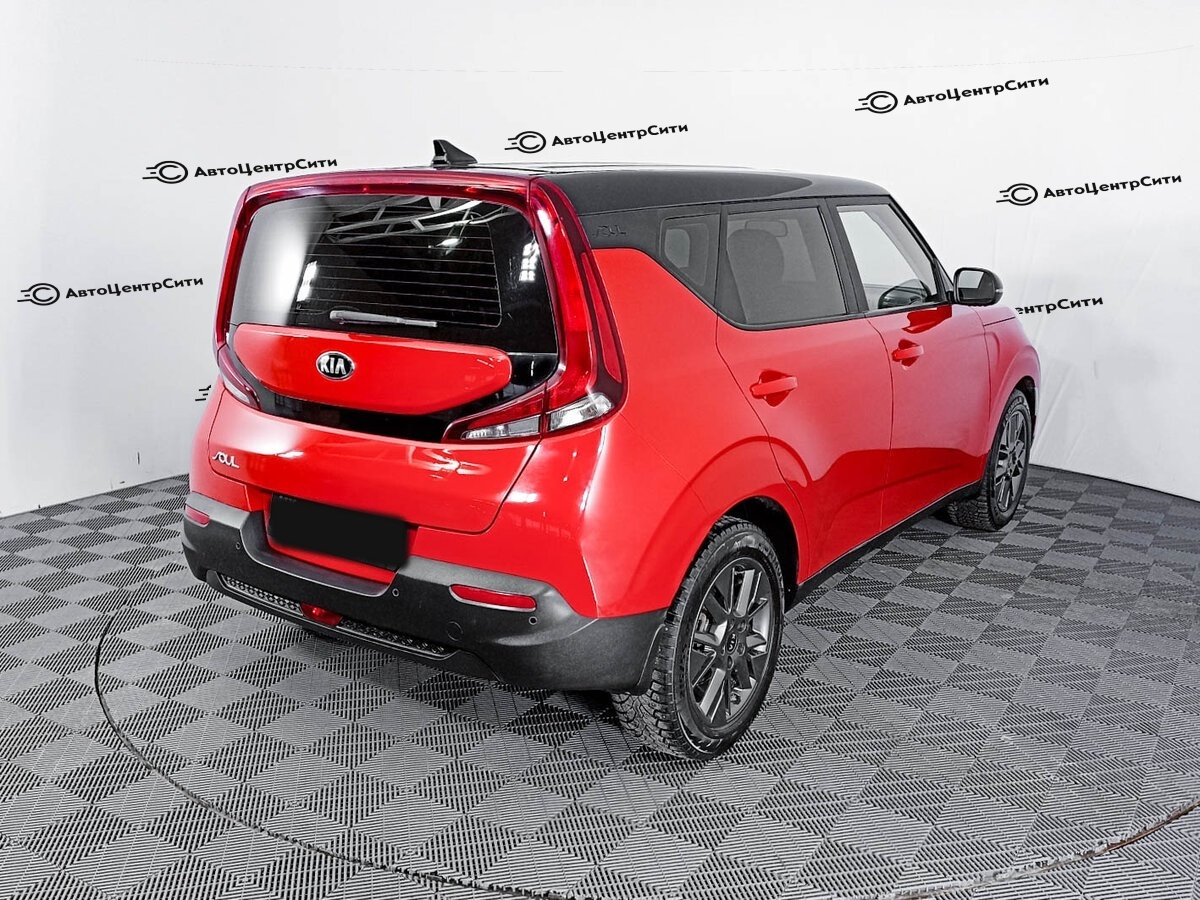 Kia Soul с пробегом — 2021 год. Фото: #4