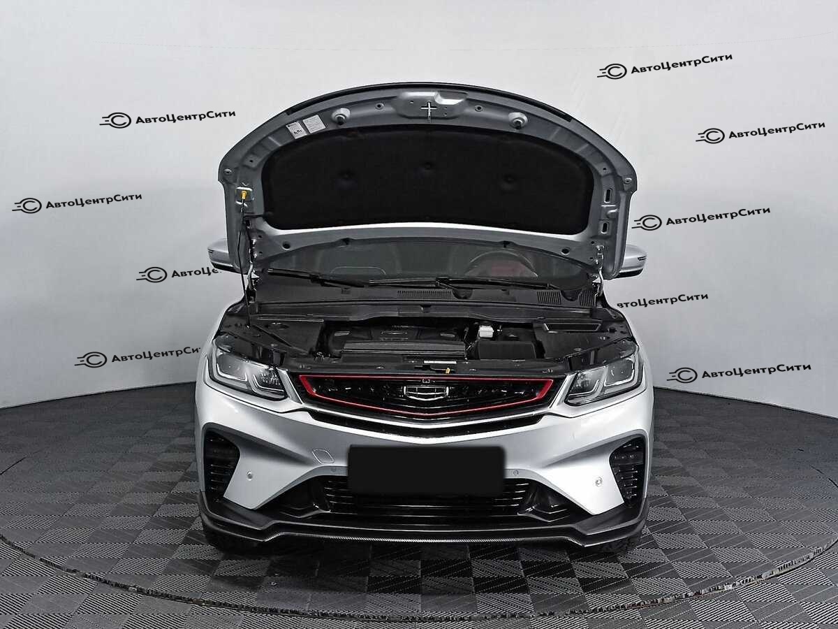 Geely Coolray с пробегом — 2022 год. Фото: #6