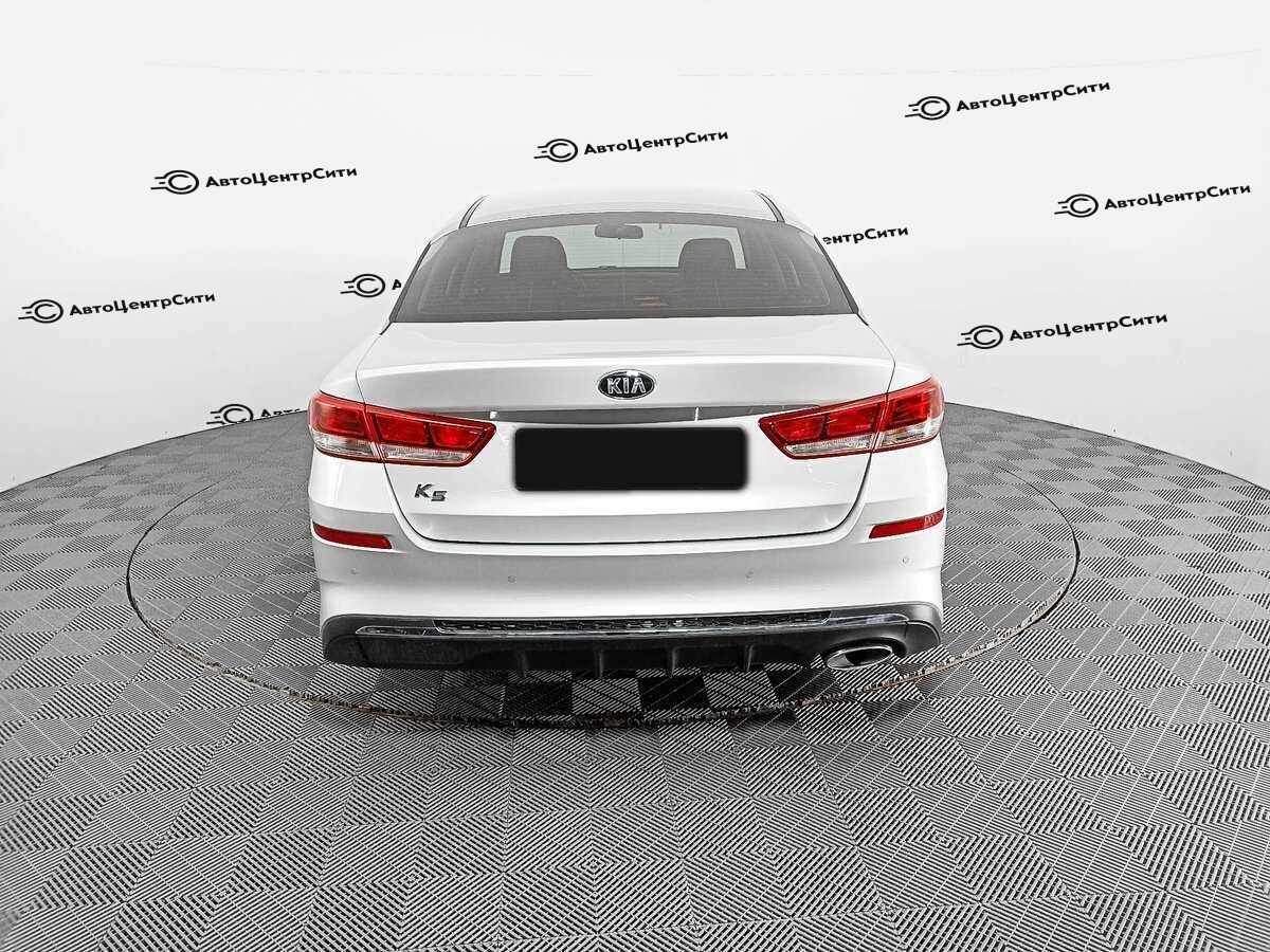 Kia K5 с пробегом — 2019 год. Фото: #4