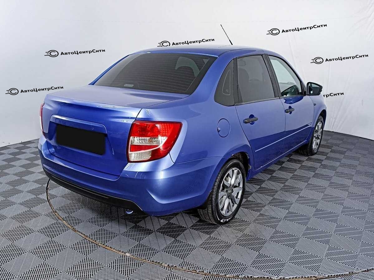 Lada (ВАЗ) Granta с пробегом — 2019 год. Фото: #4