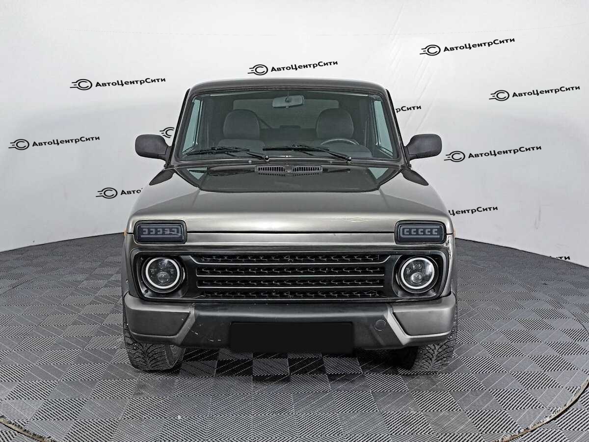 Lada (ВАЗ) 2121 (4x4) с пробегом — 2015 год. Фото: #1