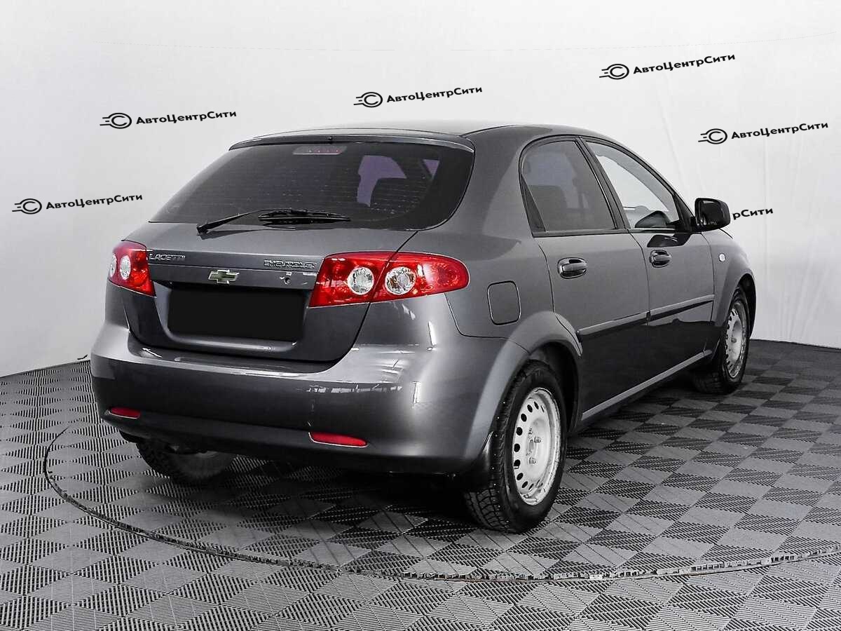 Chevrolet Lacetti с пробегом — 2012 год. Фото: #4