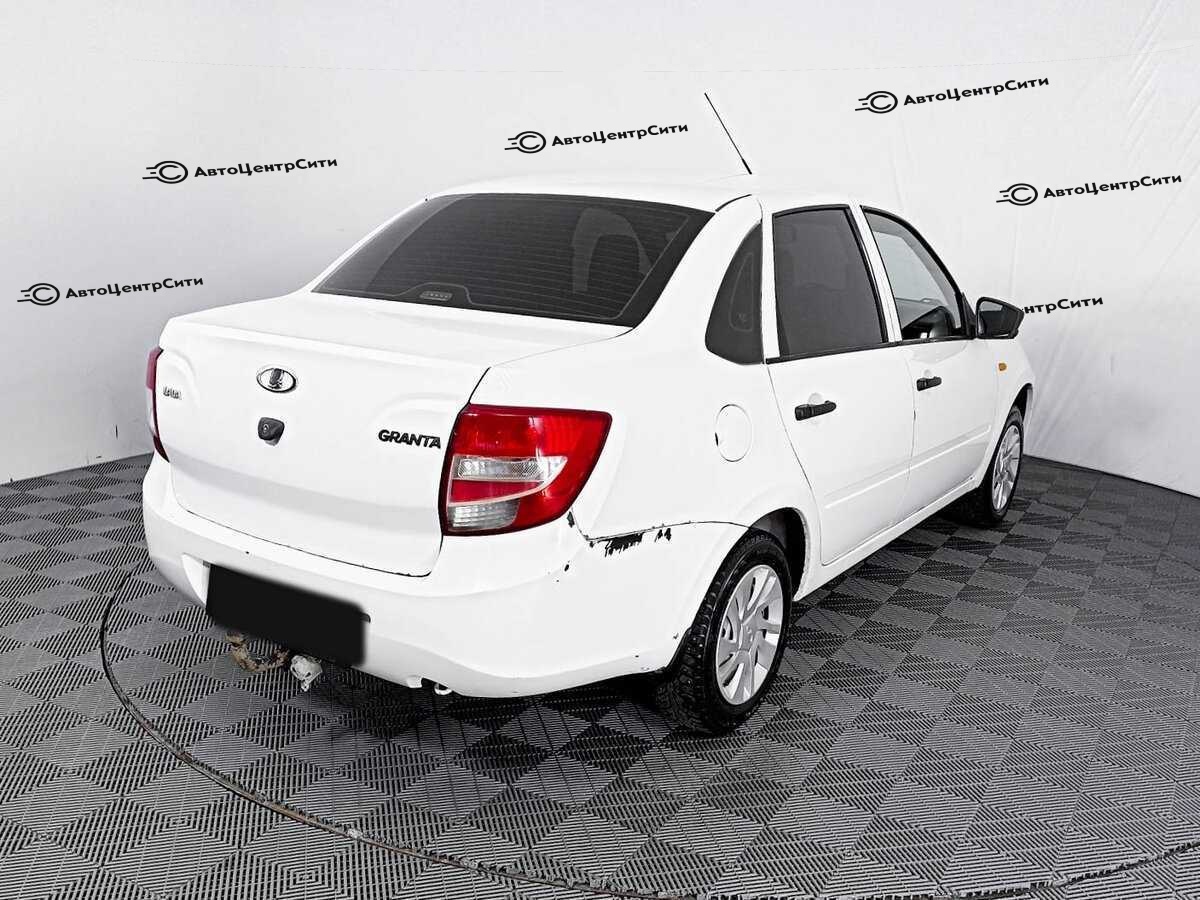Lada (ВАЗ) Granta с пробегом — 2014 год. Фото: #4
