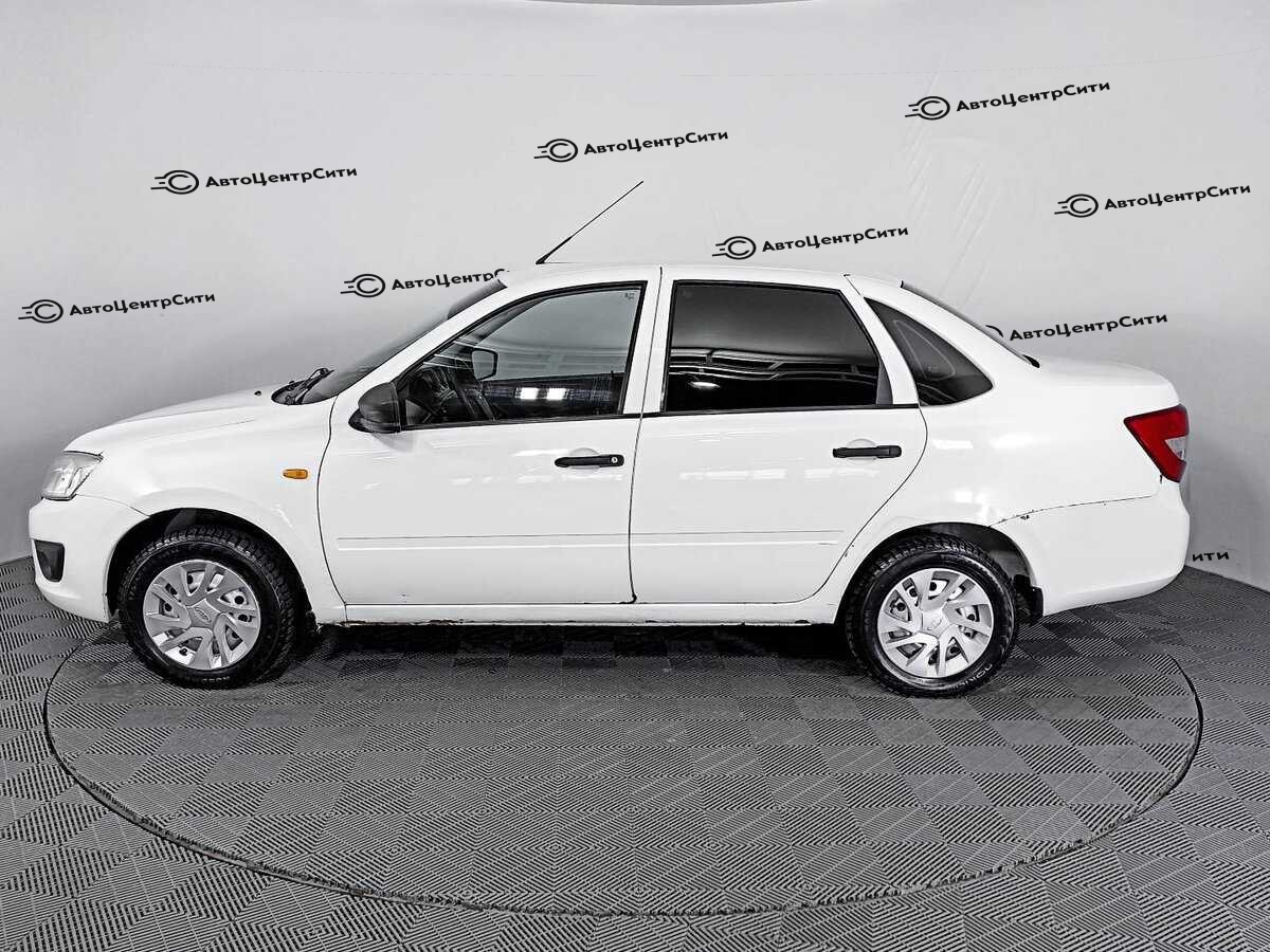 Lada (ВАЗ) Granta с пробегом — 2014 год. Фото: #7