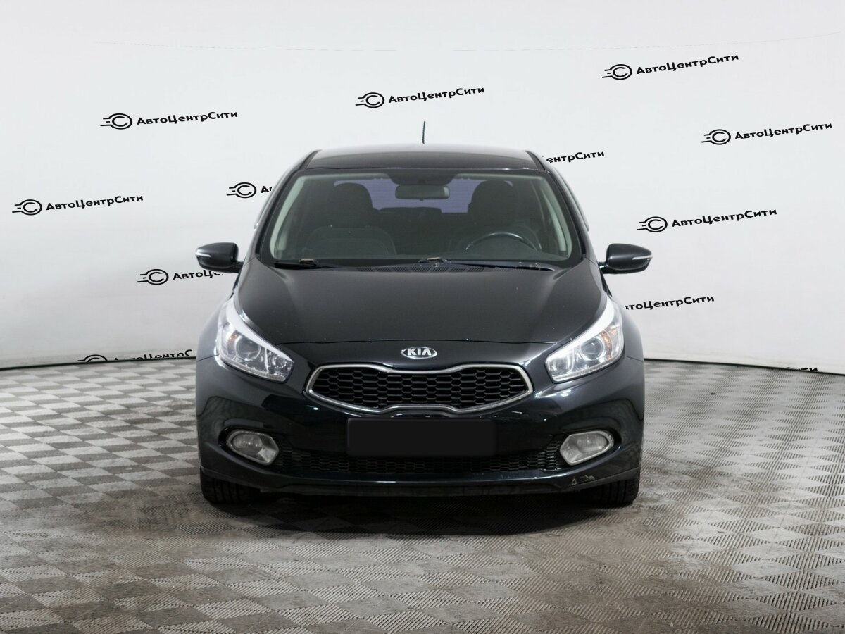 Kia Ceed с пробегом — 2014 год. Фото: #1