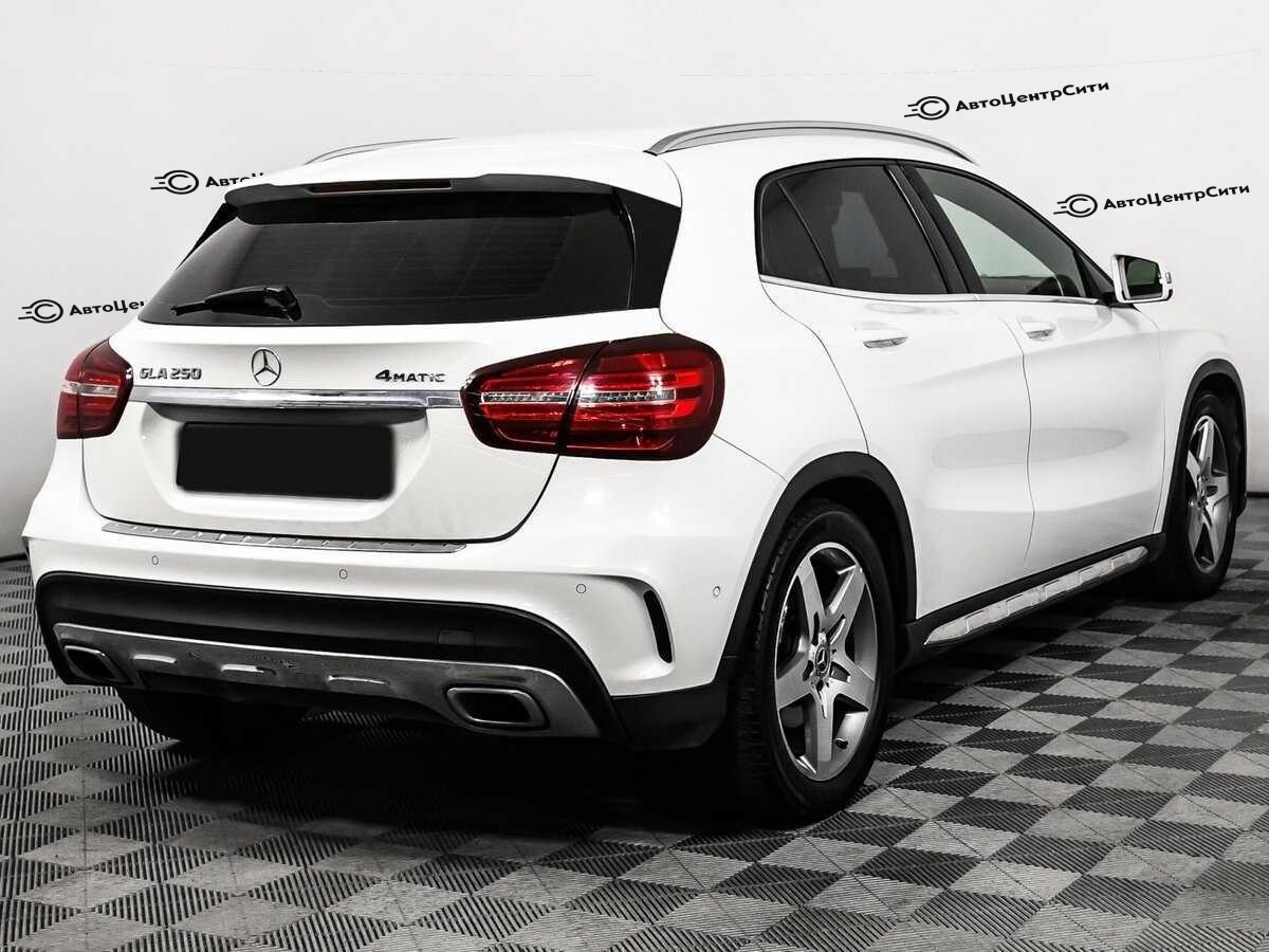 Mercedes-Benz GLA с пробегом — 2017 год. Фото: #11
