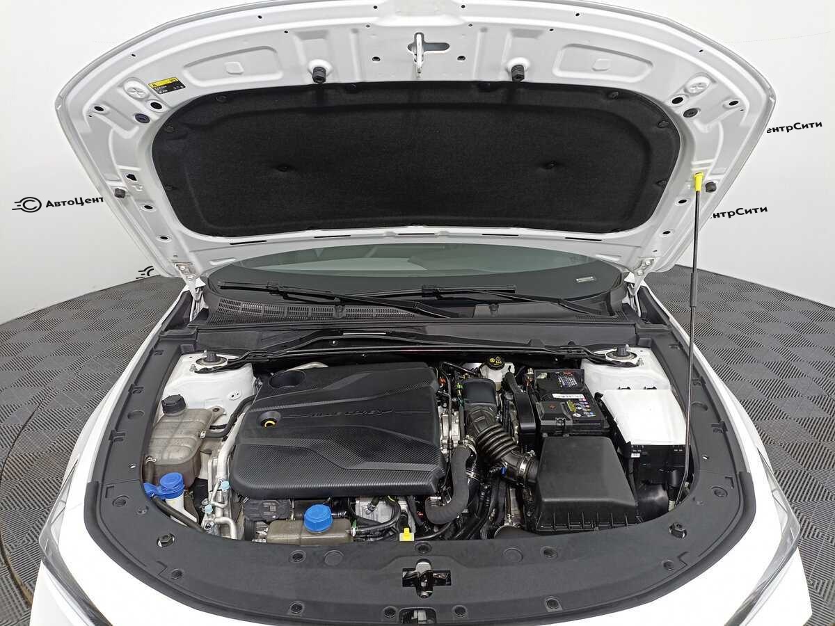 Changan UNI-V с пробегом — 2023 год. Фото: #8