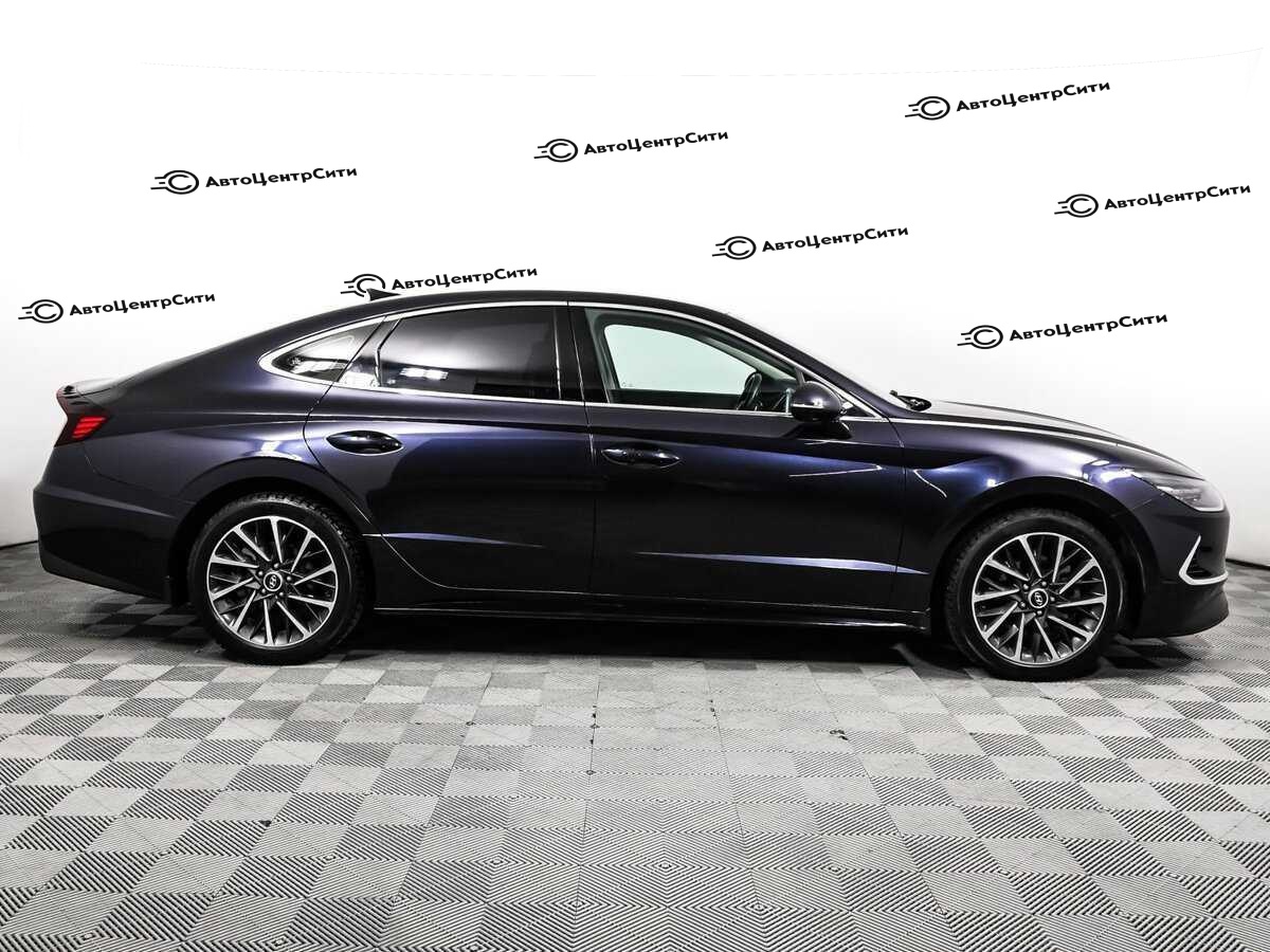 Hyundai Sonata с пробегом — 2021 год. Фото: #3