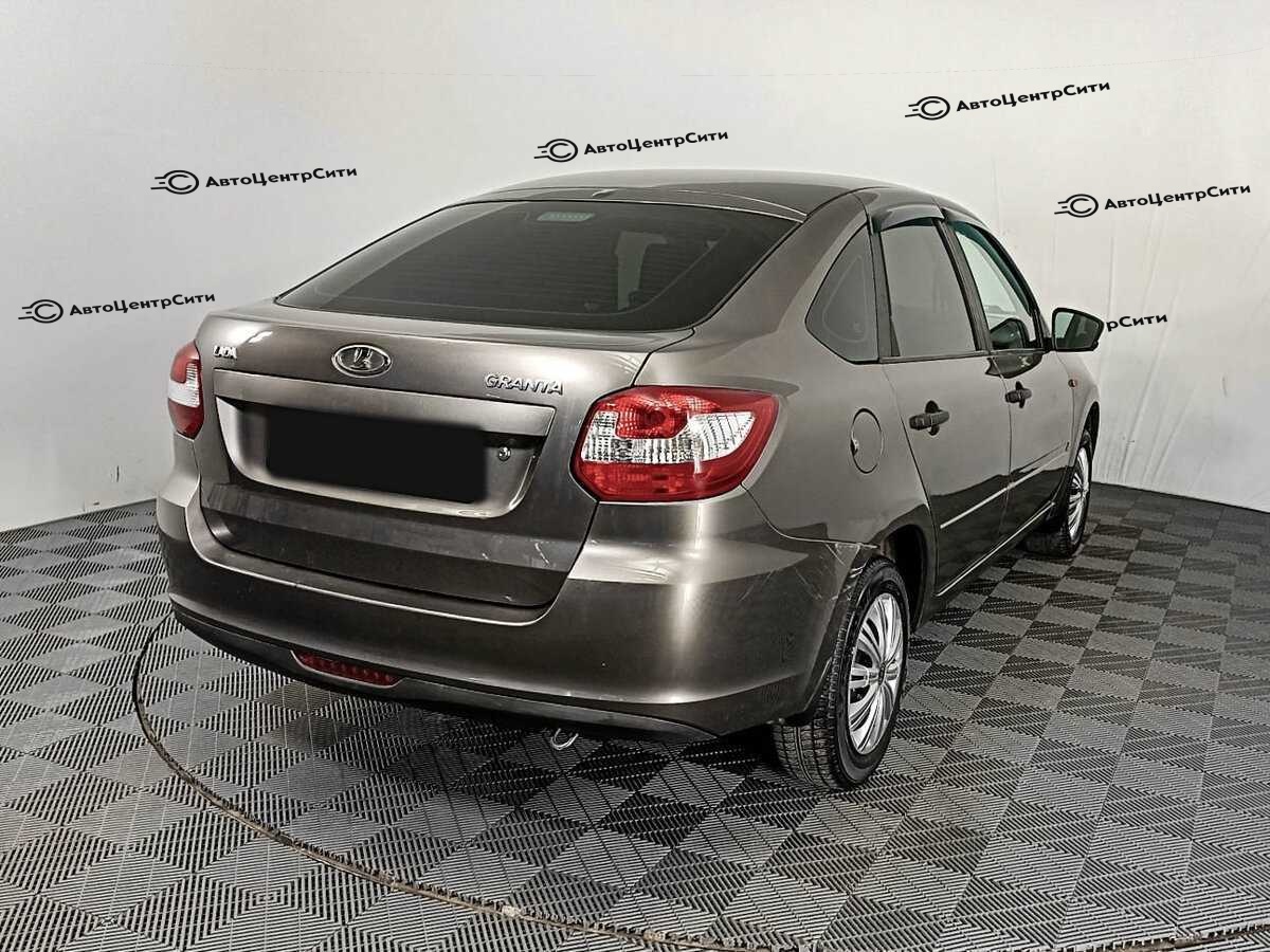 Lada (ВАЗ) Granta с пробегом — 2016 год. Фото: #4