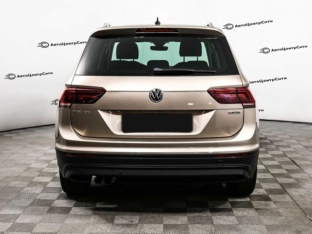 Volkswagen Tiguan с пробегом — 2019 год. Фото: #5