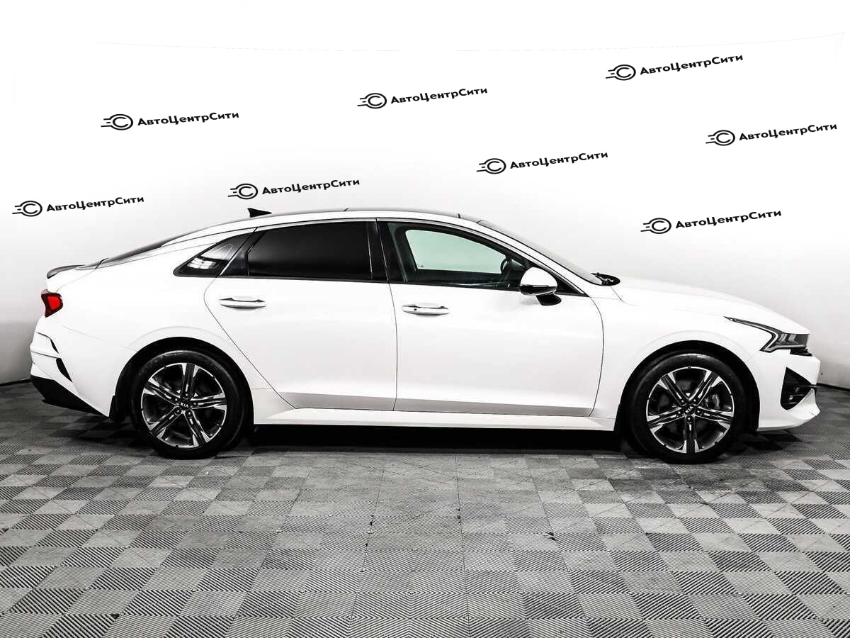 Kia K5 с пробегом — 2020 год. Фото: #3