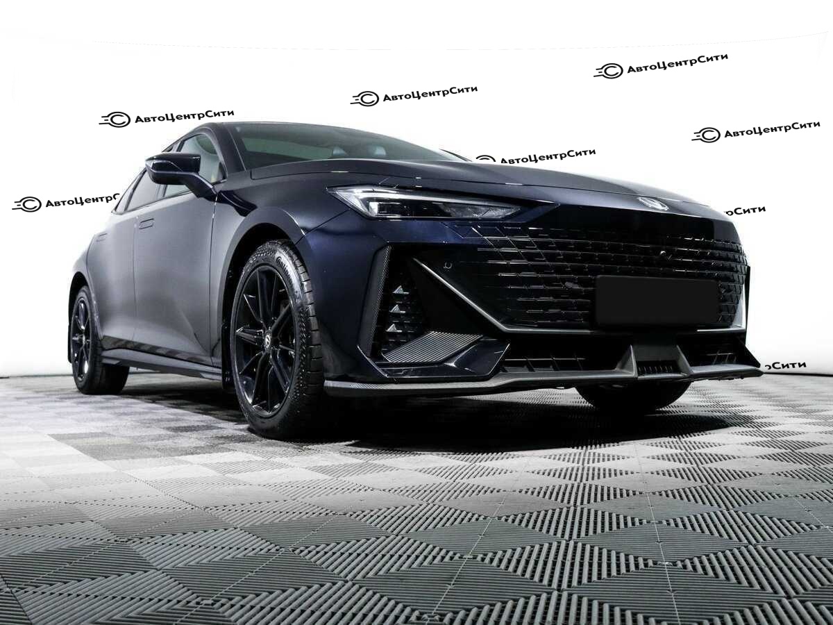 Changan UNI-V с пробегом — 2023 год. Фото: #15