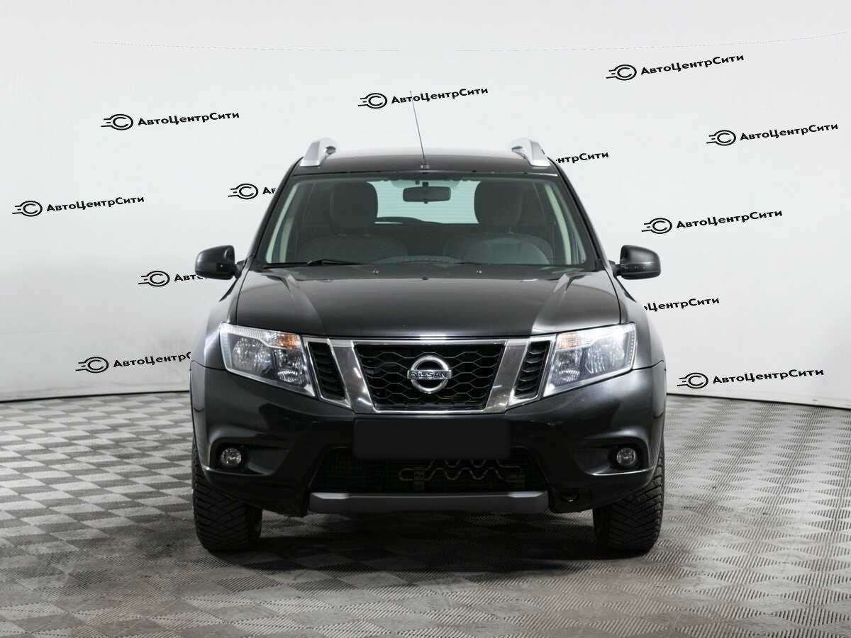 Nissan Terrano с пробегом — 2016 год. Фото: #1