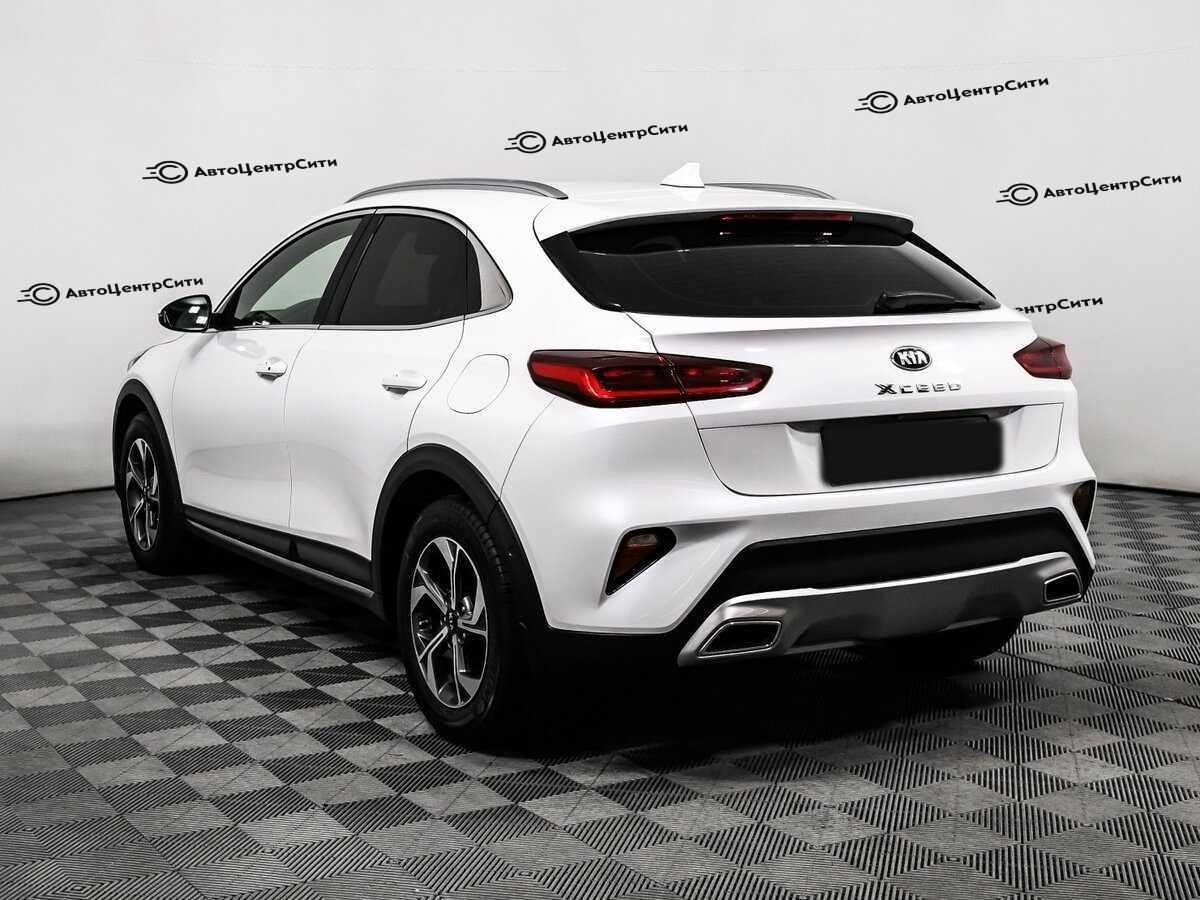 Kia XCeed с пробегом — 2020 год. Фото: #6
