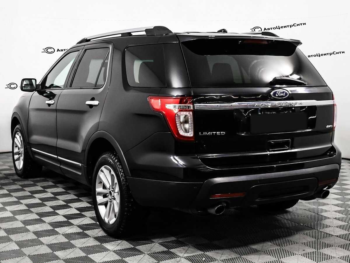 Ford Explorer с пробегом — 2014 год. Фото: #6