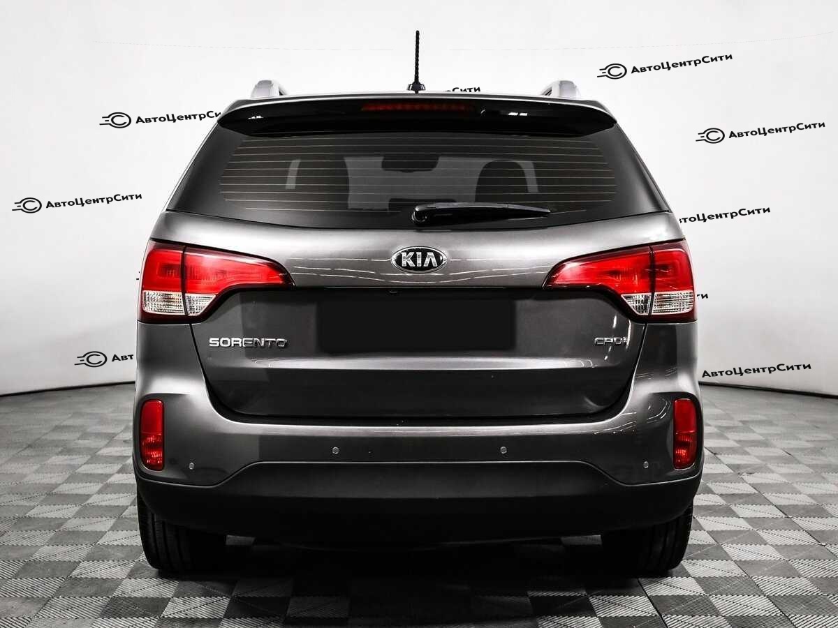 Kia Sorento с пробегом — 2018 год. Фото: #5