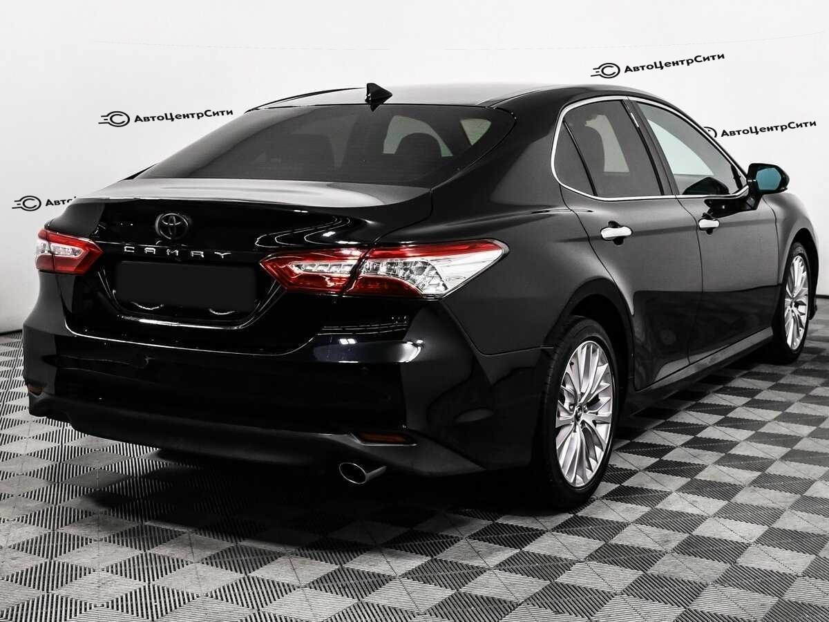 Toyota Camry с пробегом — 2019 год. Фото: #4