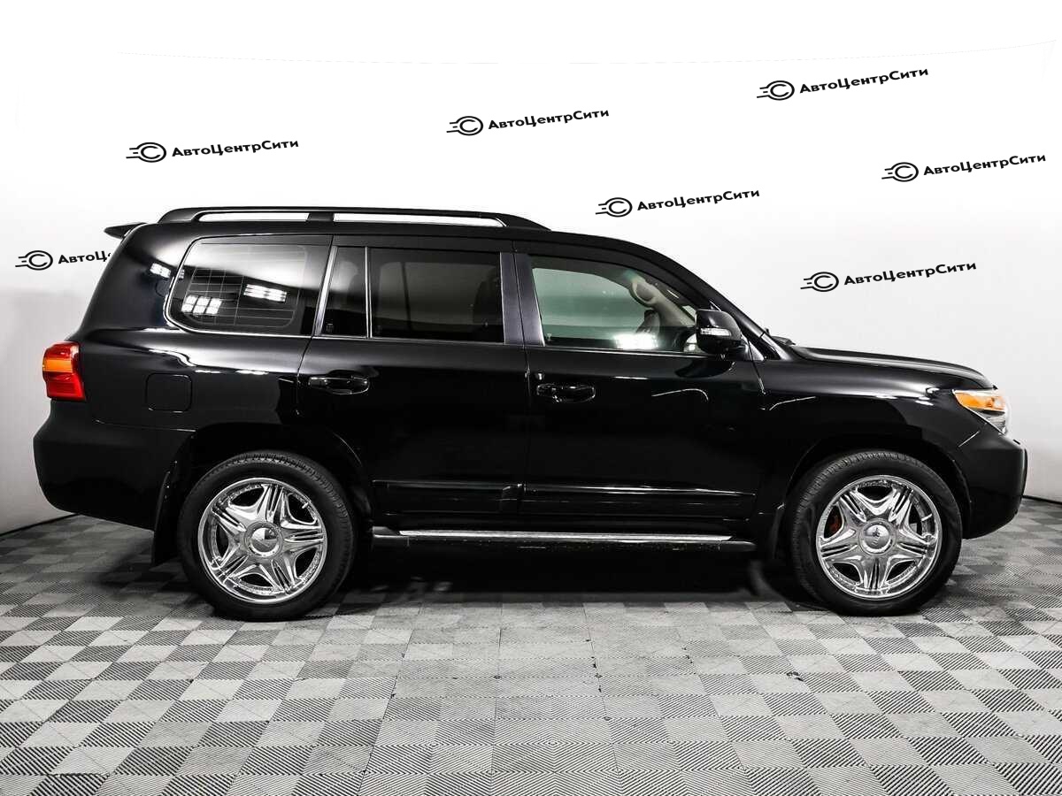 Toyota Land Cruiser с пробегом — 2012 год. Фото: #3