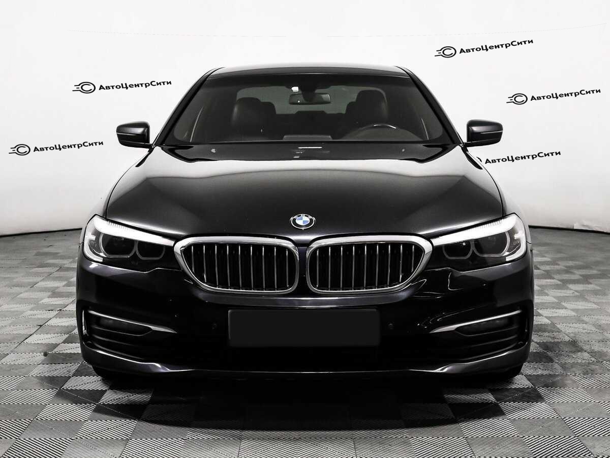 BMW 5 серии с пробегом — 2019 год. Фото: #1