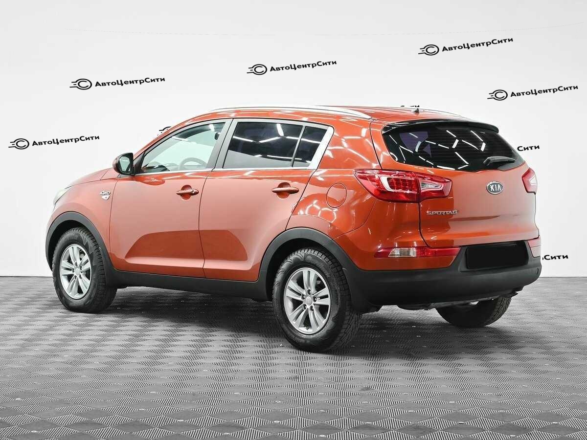 Kia Sportage с пробегом — 2012 год. Фото: #2