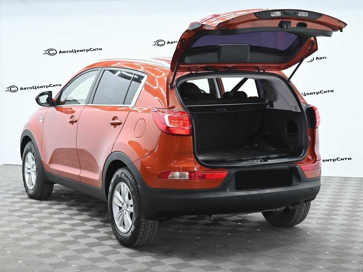 Kia Sportage с пробегом — 2012 год. Фото: #4