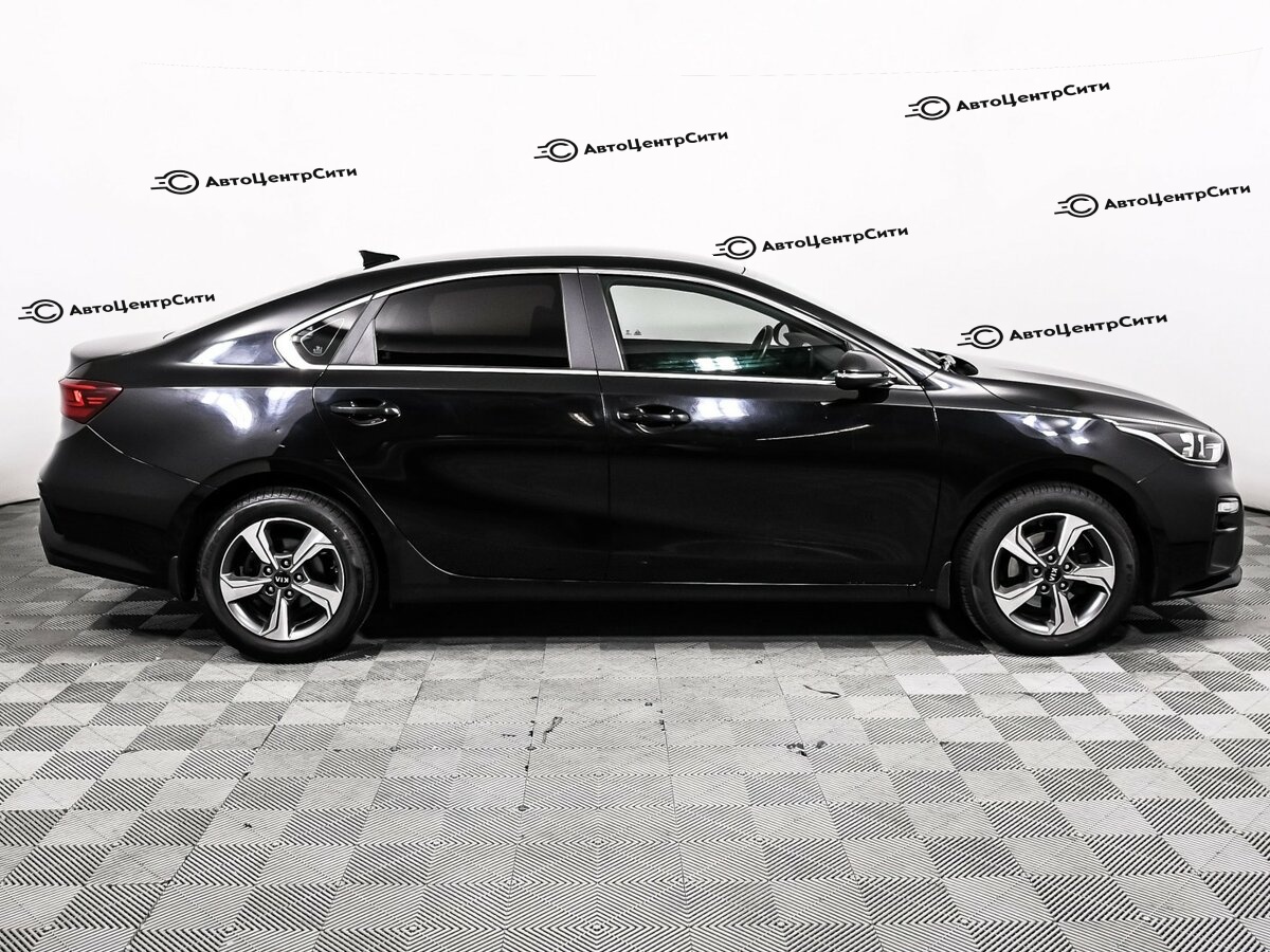 Kia Cerato с пробегом — 2021 год. Фото: #3