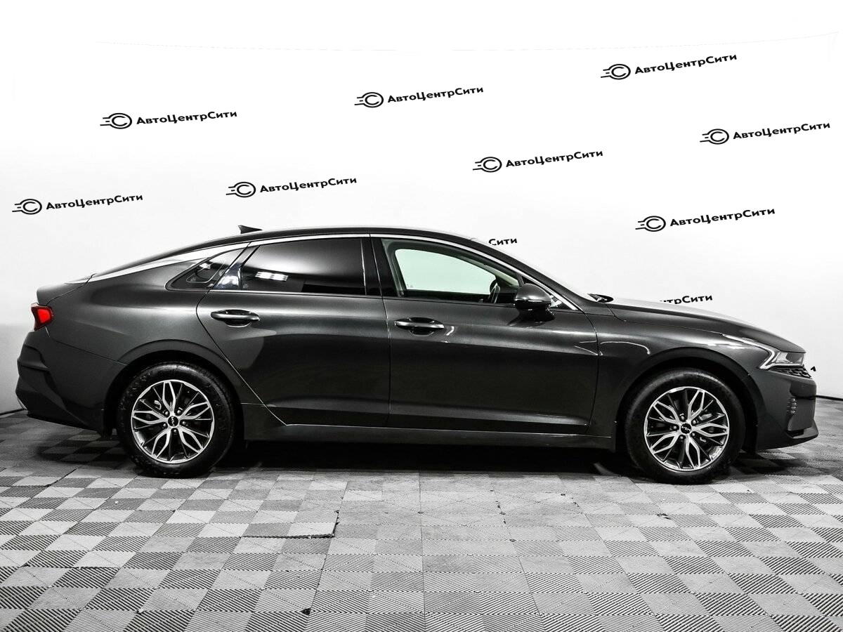 Kia K5 с пробегом — 2023 год. Фото: #3