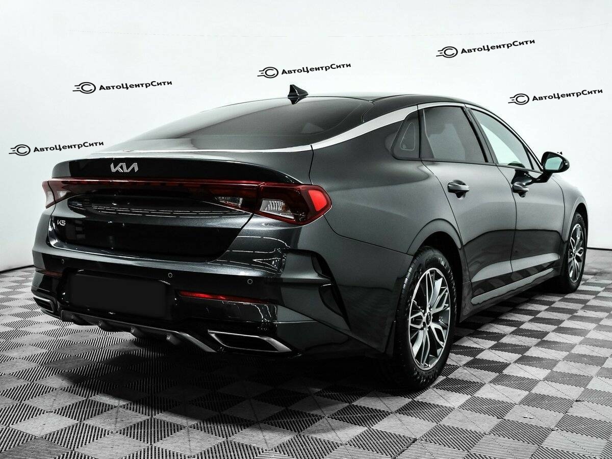 Kia K5 с пробегом — 2023 год. Фото: #4