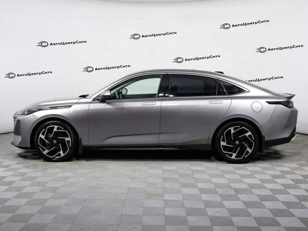 Changan Lamore с пробегом — 2023 год. Фото: #7