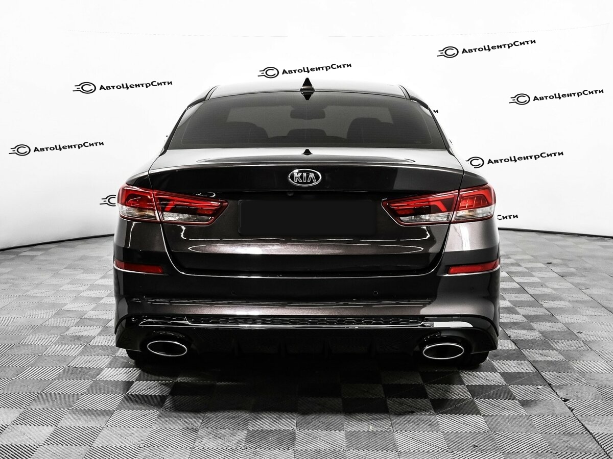 Kia Optima с пробегом — 2018 год. Фото: #5