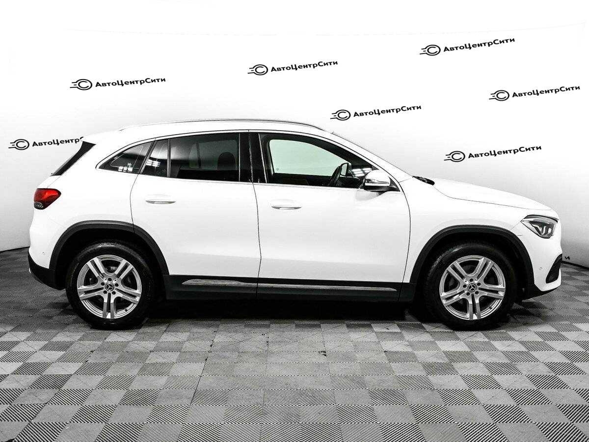 Mercedes-Benz GLA с пробегом — 2020 год. Фото: #3