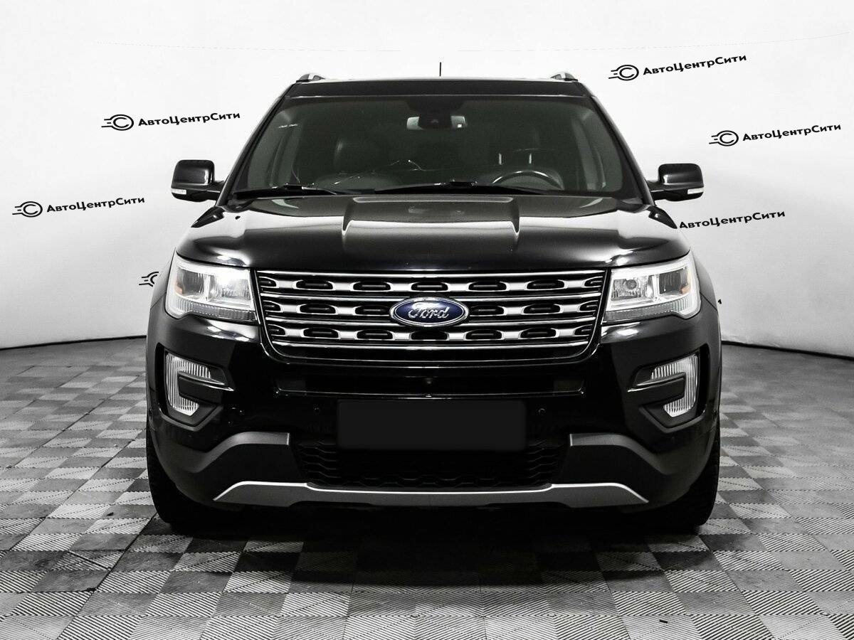 Ford Explorer с пробегом — 2017 год. Фото: #1
