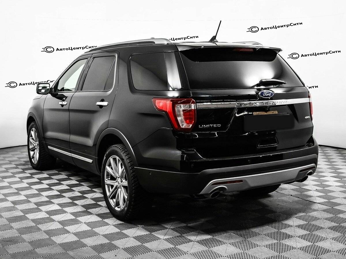 Ford Explorer с пробегом — 2017 год. Фото: #6
