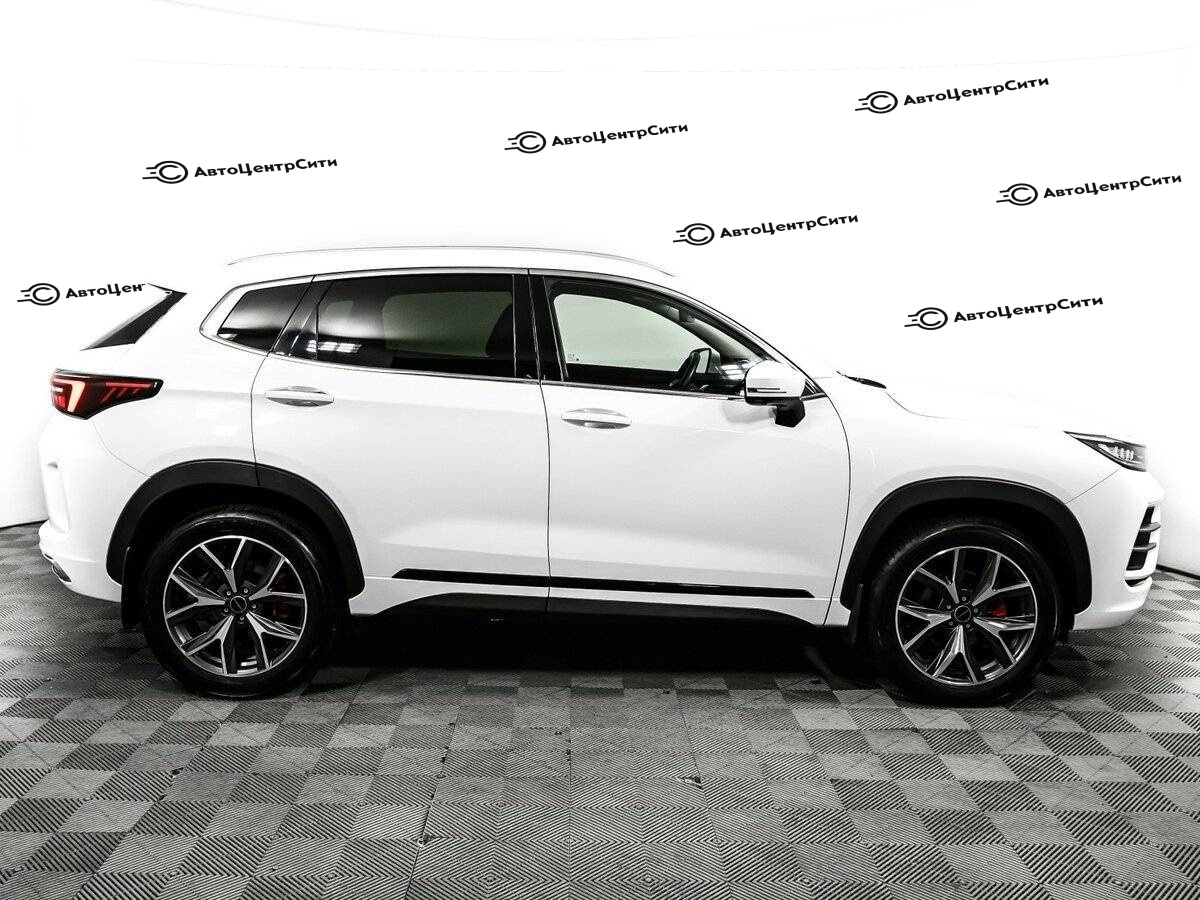 EXEED LX с пробегом — 2023 год. Фото: #3