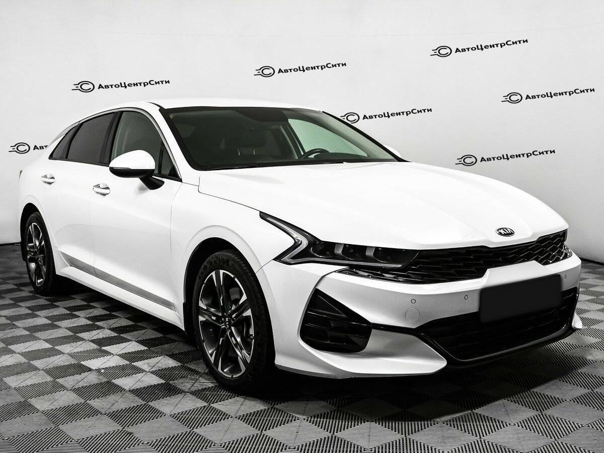 Kia K5 с пробегом — 2020 год. Фото: #2